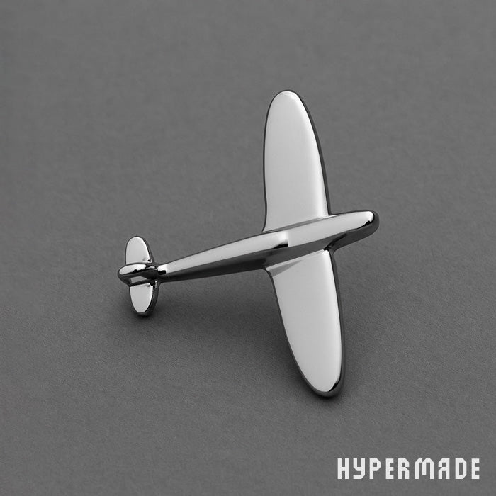 Silberfarbene Brosche Flugzeug – stilvolle Anstecknadel aus Legierung